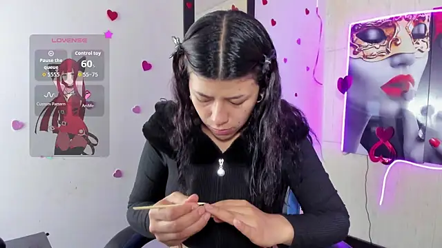 Raven Rouge  online show from May 9, 12:32 pm
