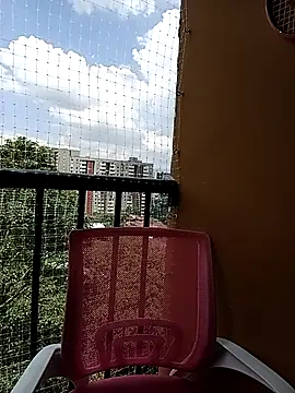 Vikyvoyeur online show from February 28, 6:20 pm