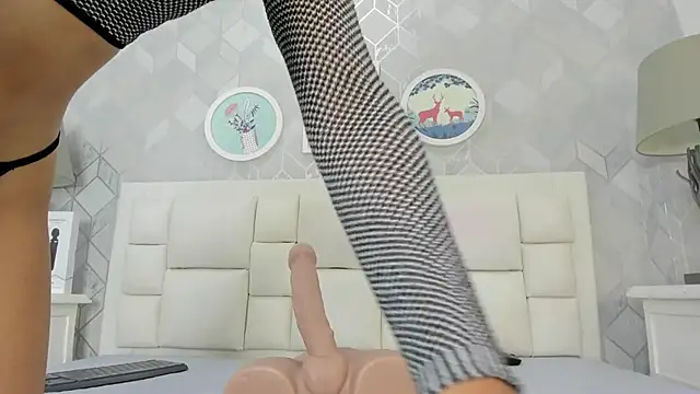 Snapshot of naia_cox chatting on October 11, 3:50 am naia cox online show from October 11, 3:50 am