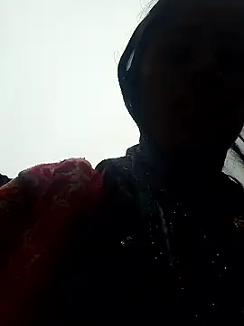 Snapshot of Hot-ilaiy chatting on January 9, 2:58 am Hot-ilaiy online show from January 9, 2:58 am