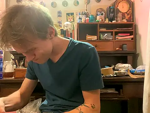 Snapshot of XanderOzzz chatting on October 18, 11:27 pm XanderOzzz online show from October 18, 11:27 pm