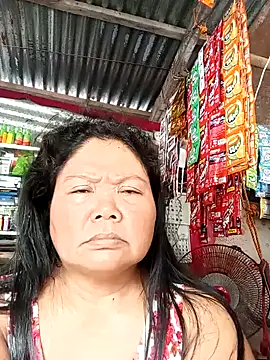 Snapshot of Mari_fvcks chatting on October 11, 6:45 am Mari fvcks online show from October 11, 6:45 am