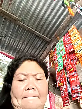 Snapshot of Mari_fvcks chatting on October 31, 5:19 am Mari fvcks online show from October 31, 5:19 am