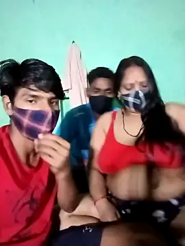 Snapshot of LoveOnStream chatting on October 12, 4:50 pm LoveOnStream online show from October 12, 4:50 pm