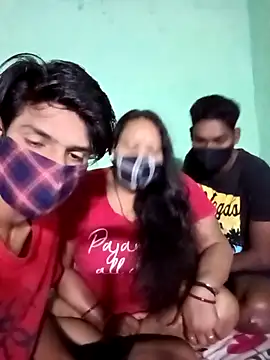 Snapshot of LoveOnStream chatting on October 22, 11:59 pm LoveOnStream online show from October 22, 11:59 pm