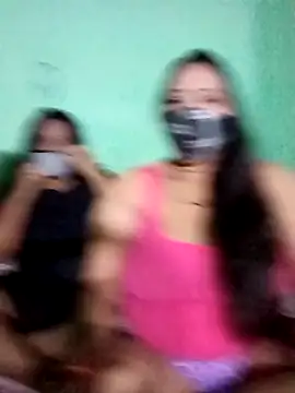 Snapshot of LoveOnStream chatting on October 28, 11:51 pm LoveOnStream online show from October 28, 11:51 pm