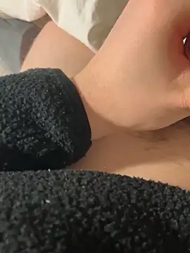 Snapshot of Loulou_2007 chatting on January 13, 8:03 pm Loulou 2007 online show from January 13, 8:03 pm