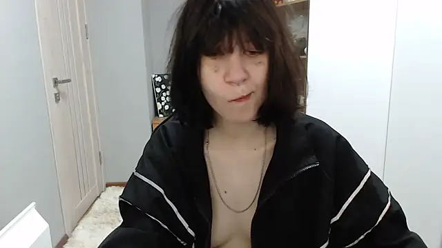 TinaQuiin online show from October 22, 8:03 am