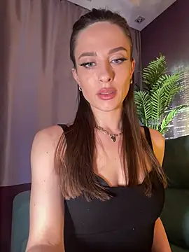 Snapshot of _shadylady_ chatting on June 26, 4:00 pm shadylady online show from June 26, 4:00 pm