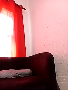 Snapshot of CandyNaynay chatting on October 13, 10:37 am CandyNaynay online show from October 13, 10:37 am