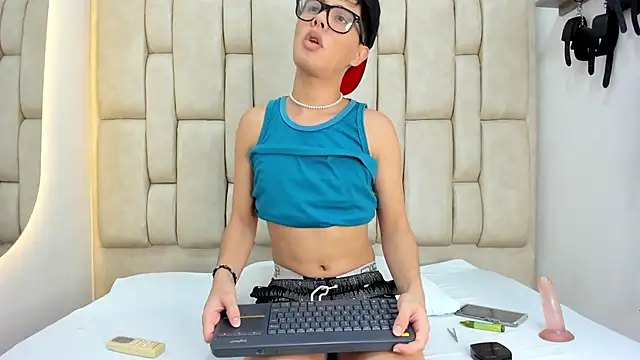 Snapshot of Felipe_Cold chatting on October 15, 2:22 am Felipe Cold online show from October 15, 2:22 am