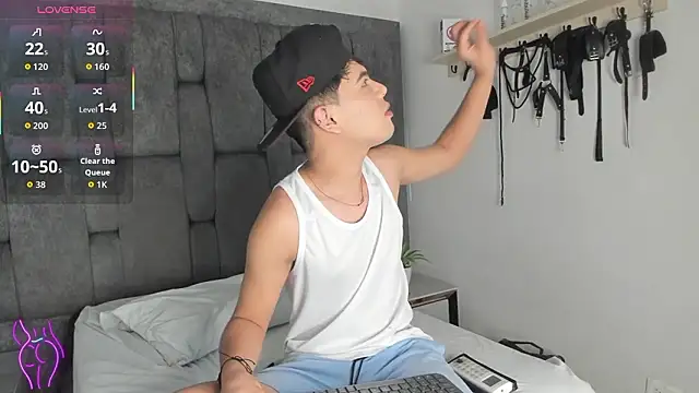 Snapshot of Felipe_Cold chatting on February 24, 3:37 am Felipe Cold online show from February 24, 3:37 am