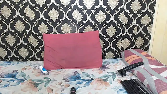 ExoticCandyx online show from December 4, 6:27 pm