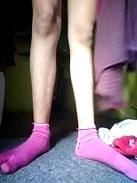 Snapshot of Cuthira chatting on February 8, 2:26 am Cuthira online show from February 8, 2:26 am