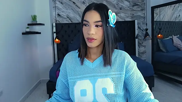 kitty collins  online show from May 16, 11:53 am