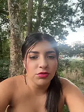 Isaa-Sweet online show from July 9, 8:24 pm