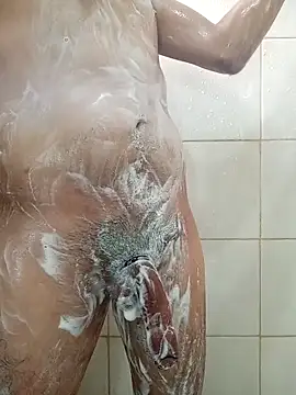 Snapshot of AtraCTiVoSiNguLaR chatting on September 30, 2:00 pm AtraCTiVoSiNguLaR online show from September 30, 2:00 pm