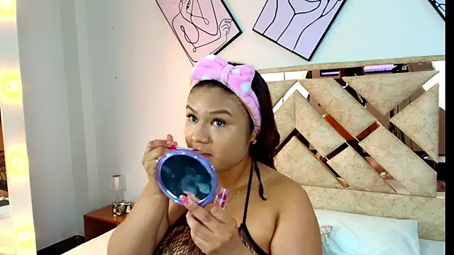 IamSofi Saenz online show from September 16, 3:18 am