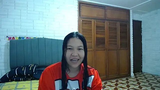 Snapshot of Naia_Stant chatting on October 23, 11:57 pm Naia Stant online show from October 23, 11:57 pm