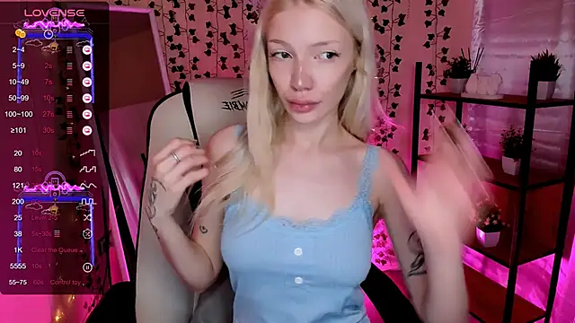 AnyaTaylor  online show from May 13, 2:09 am
