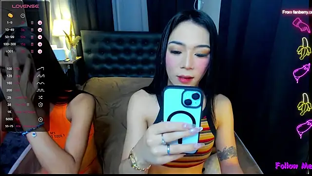 bellamoonlightX online show from January 14, 9:26 am