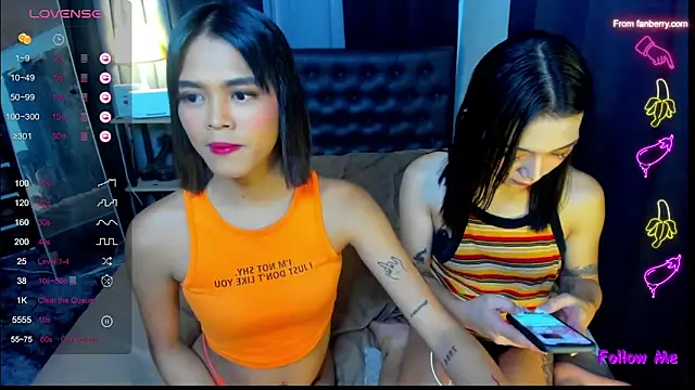 bellamoonlightX online show from May 7, 7:58 am