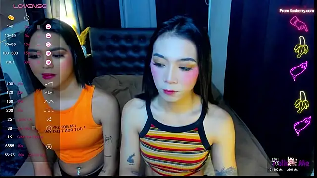 bellamoonlightX online show from May 11, 8:09 am