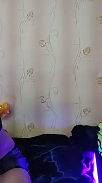 Snapshot of Tselka chatting on January 9, 5:21 am Tselka online show from January 9, 5:21 am