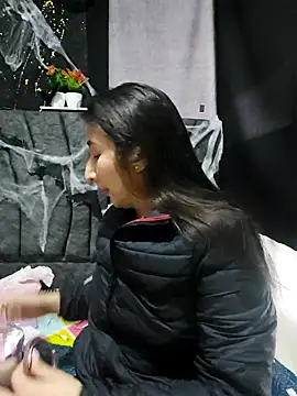 LunaBaby- online show from October 28, 11:14 am