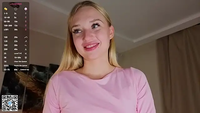 ArdathHalfhill online show from September 13, 8:08 pm