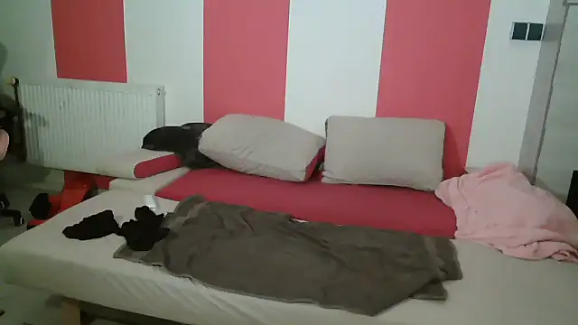 Snapshot of SexyMina5555 chatting on January 19, 2:59 am SexyMina5555 online show from January 19, 2:59 am