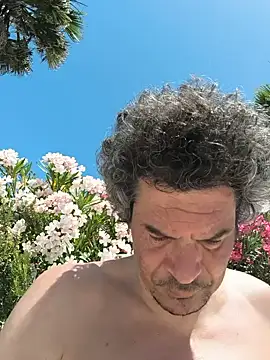 twitshe online show from June 19, 12:31 pm