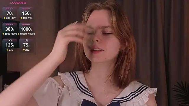 JulietteRain online show from October 1, 3:40 pm