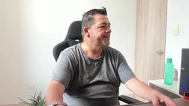 massimo dannger online show from October 14, 5:36 pm