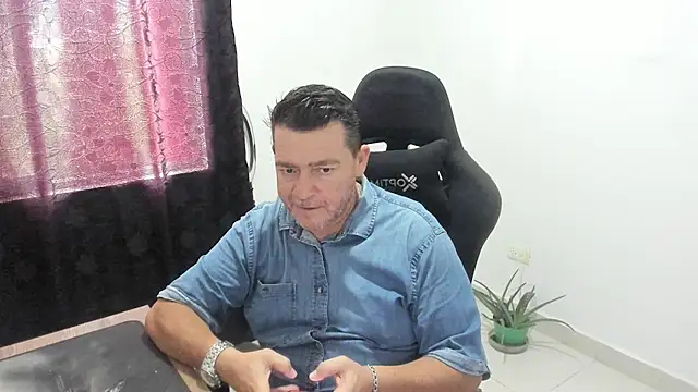 massimo dannger online show from October 20, 5:24 pm