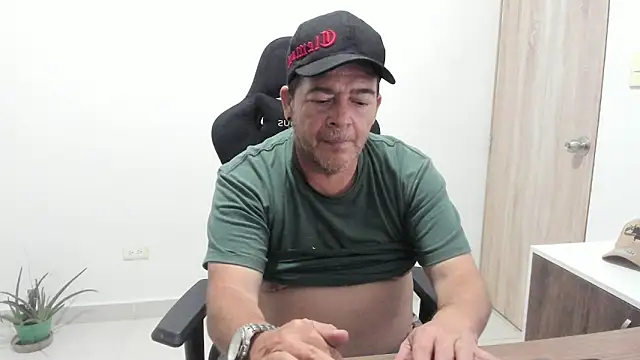 massimo dannger online show from November 2, 9:00 am