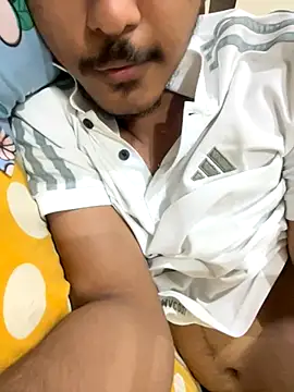 Snapshot of hamstar09 chatting on October 3, 10:23 am hamstar09 online show from October 3, 10:23 am