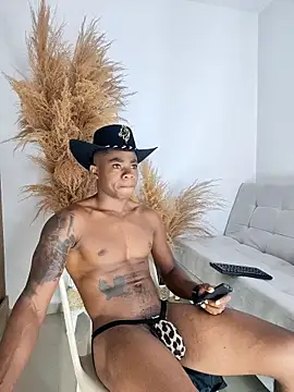 liambolt online show from October 14, 9:37 pm