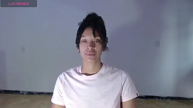 DonnaDidiamantti online show from November 29, 4:10 pm