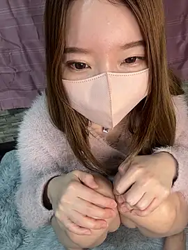 Snapshot of yuuhichan chatting on February 19, 4:30 am yuuhichan online show from February 19, 4:30 am