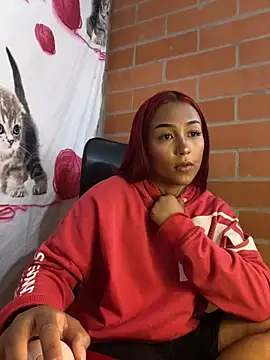 Snapshot of kitty_moon1 chatting on September 30, 6:35 pm kitty moon1 online show from September 30, 6:35 pm