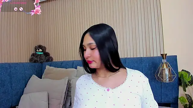 angel ponce online show from December 18, 7:09 pm