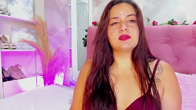 Snapshot of Victoria_Guzman chatting on November 1, 11:12 am Victoria Guzman online show from November 1, 11:12 am