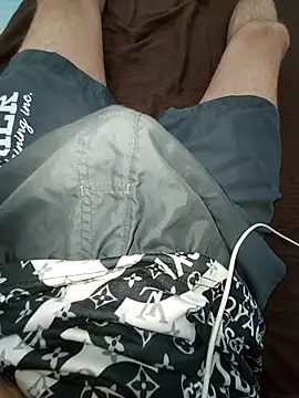 RaoufDz17cm online show from September 23, 5:05 pm