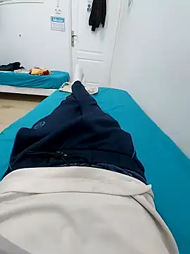 RaoufDz17cm online show from October 18, 9:59 pm