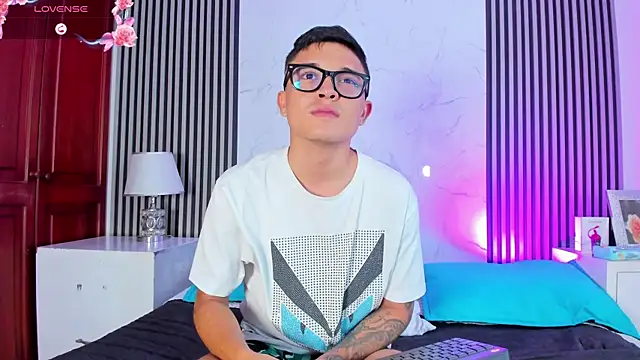 StephanAndSamantha online show from September 10, 9:26 pm