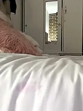 Snapshot of Ternura_Prohibida chatting on February 22, 6:24 am Ternura Prohibida online show from February 22, 6:24 am