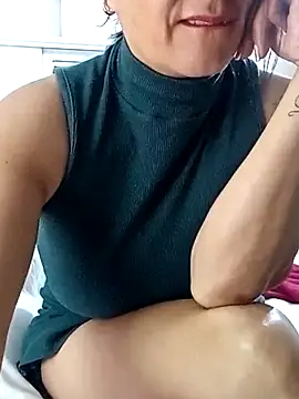 Snapshot of Ternura_Prohibida chatting on March 9, 11:53 pm Ternura Prohibida online show from March 9, 11:53 pm