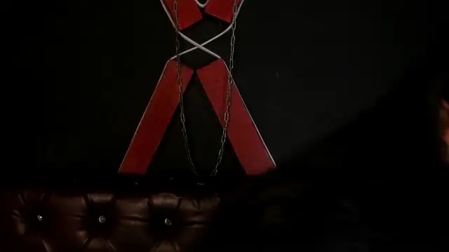 Lilith Zenith online show from October 17, 12:25 am