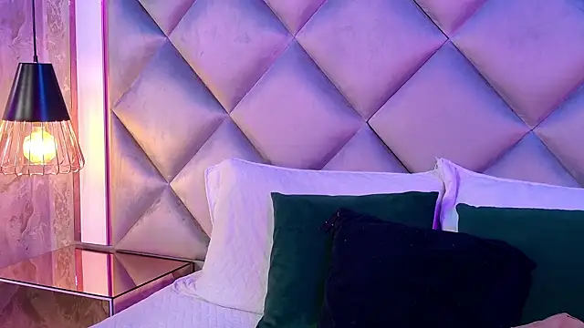 gemma sm online show from January 19, 3:10 am